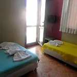 Otel Akpınar Çeşme